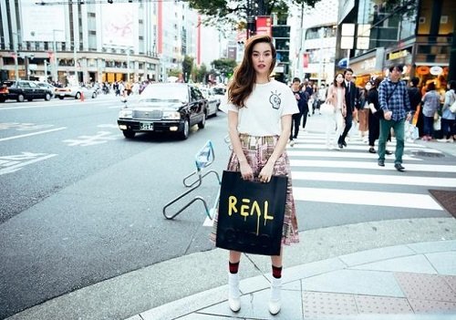 Hồ Ngọc Hà khoe street style đẳng cấp tại Tokyo