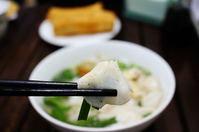 Cách nấu hủ tiếu cá lóc kiểu người Hoa tại nhà