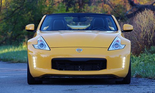 Đánh giá xe Nissan 370Z Roadster 2017