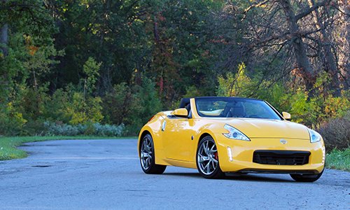 Đánh giá xe Nissan 370Z Roadster 2017