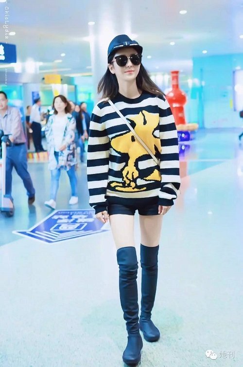 Dương Mịch dẫn đầu loạt sao diện mốt không quần mùa lạnh