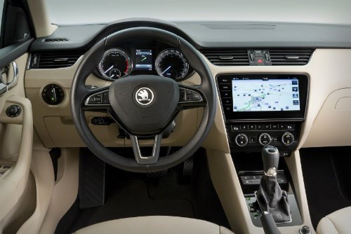 2017 Skoda Octavia lộ diện tăng sức ép lên Toyota Altis