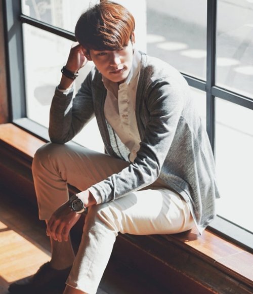 Mẹo cực dễ giúp chàng trở thành "soái ca" sơ mi trắng