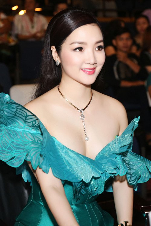 5 mỹ nhân Việt U50 "dìm hàng" gái trẻ không thương tiếc