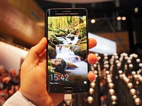 Trên tay Huawei Mate 9 Porsche Design siêu đẹp, siêu đắt