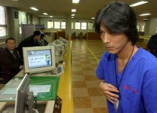 Đường trở lại của 7 tài tử Hàn dính scandal động trời: Người mất gần 5-10 năm, kẻ bị cấm sóng vĩnh viễn