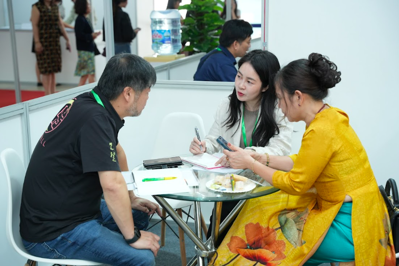 Bùng nổ xu hướng chăm sóc sức khỏe tại Wellness Expo 2025