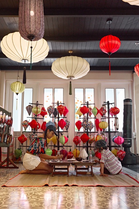 Mùa Trung Thu ngọt ngào tại những thiên đường nghỉ dưỡng: Từ tiệc trà trên bán đảo Sơn Trà đến la bàn hương vị Phú Quốc