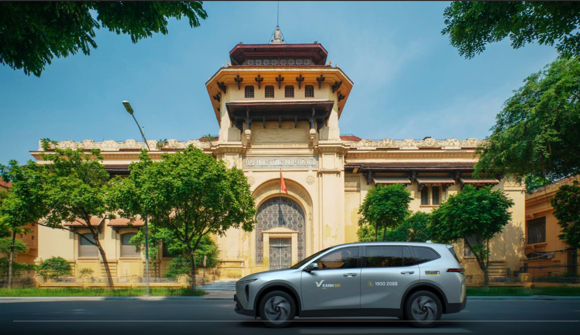 Xanh SM Limo - Trải nghiệm taxi điện cao cấp dành cho 6 hành khách