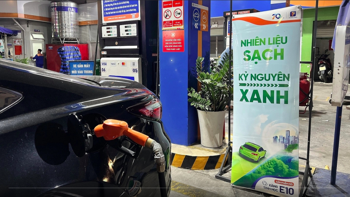 Từ tháng 6/2026, sử dụng xăng sinh học E5 và E10 cho xe ô tô, xe máy cũ cần lưu ý gì